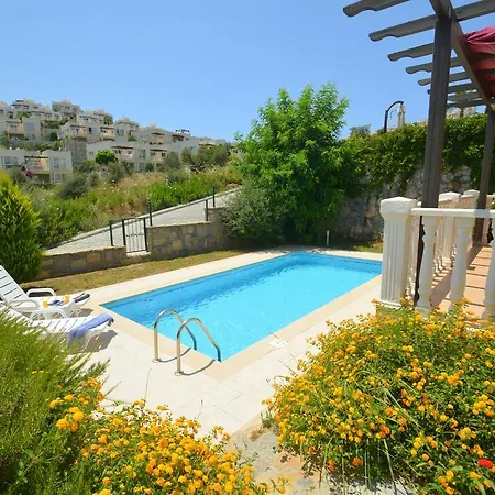 Vila Bodrum Fcc 3 Bedroom Private Pool Triplex Villas